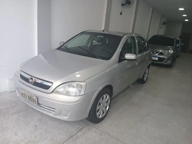 Chevrolet Corsa Sedan 1.8 MPFI Flexpower 8V 4P 2004