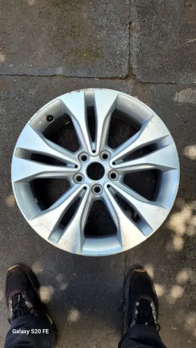 Roda avulsa BMW X1 aro 18 5x112