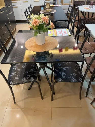 Mesa tampo em granito