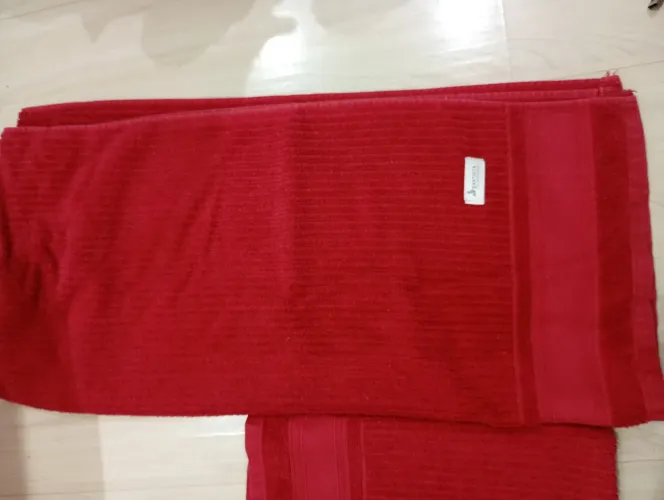 Kit 1 toalha de banho e 2 de rosto