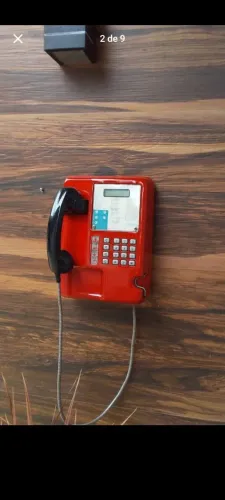 Telefone orelhão público antigo pra decoração 