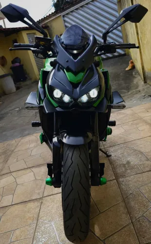 Kawasaki z1000