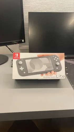 Nintendo switch lite *novo*
