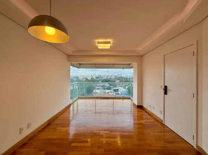 Cobertura para venda em Campo Belo com 4 quartos, sendo 1 suíte, 198m²