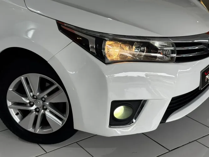 Toyota Corolla GLI 1.8 Flex 16V Aut. 2015