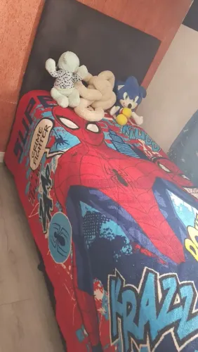 Vende-se cama bau solteiro