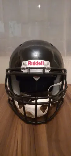 Helmet Hiddell