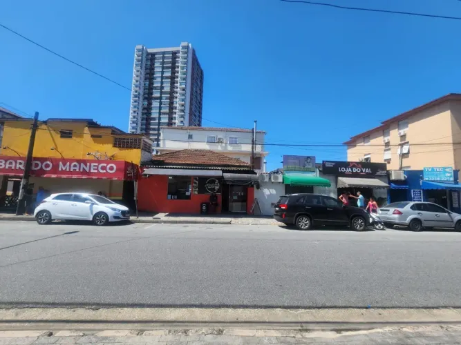 Lojas comerciais e terreno à venda em Aparecida - Santos - SP ! 392m2