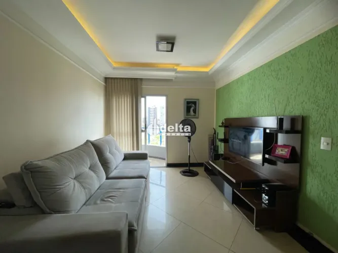 Apartamento com 2 quarto sendo 1 suíte disponível para venda no bairro Santa Mônica em Ube