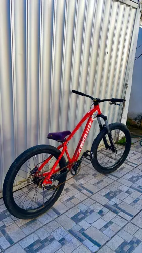 Vendo bike absolute Brutus ( aceito cartão até 6x sem juros )