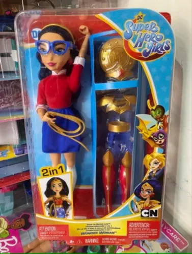 Boneco mulher maravilha super hero edição especial