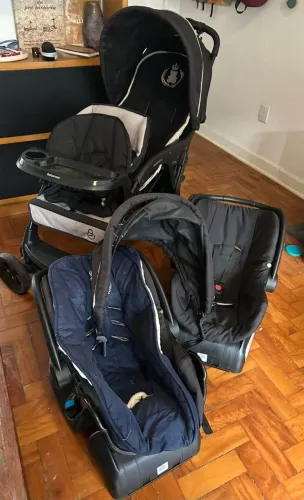 carrinho para gemeos com cadeirinhas de carro