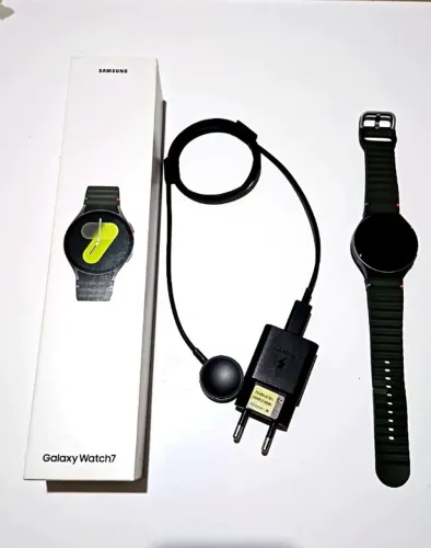 Samsung Galaxy Watch 7 44mm - Verde Militar - Completo na Caixa