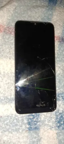 Moto g8 pra peças 