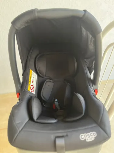 Bebê conforto com base
