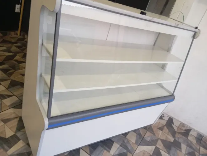 Vendo excelente Esposito e caixa 