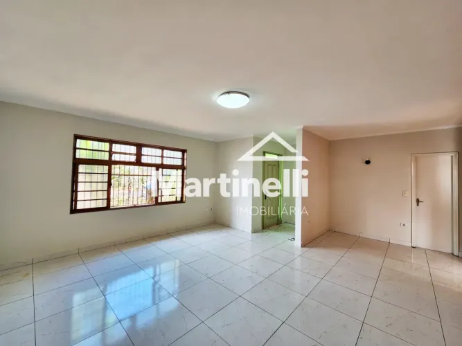 Casa térrea para venda e locação no Bairro Jardim Paulista, próximo à Avenida Treze de Mai