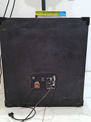 Caixa JBL 