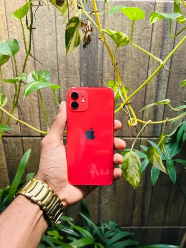 iPhone 12 Red 128GB - Preço Imbatível (Leia a Descrição)