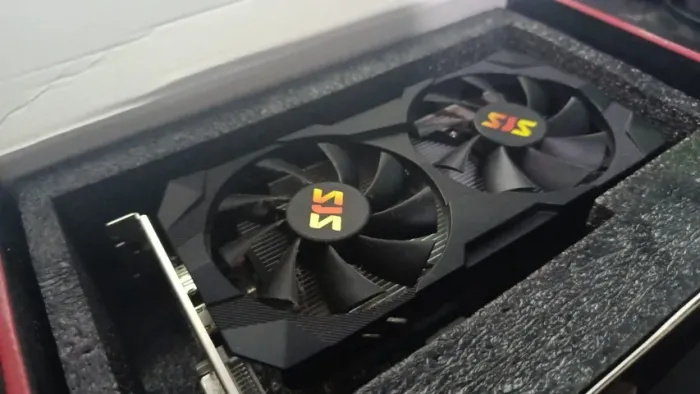 Placa De Vídeo Amd Rx 580 8GB