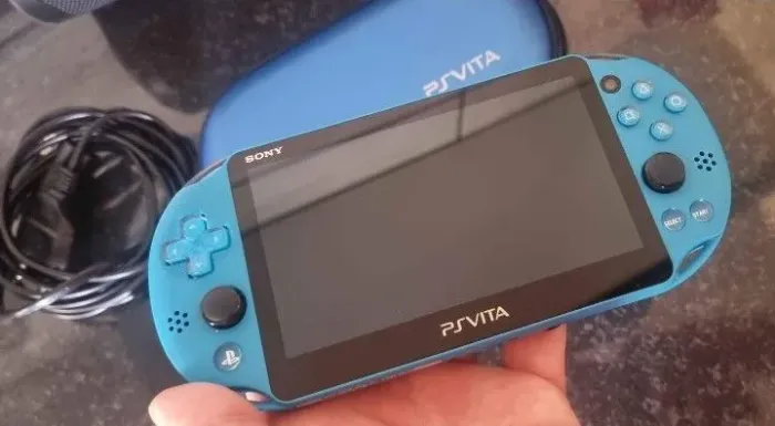 PSVITA SLIM EDIÇÃO AQUÁBLUE
