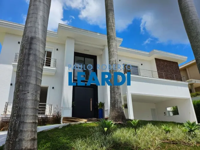 CASA EM CONDOMÍNIO - TAMBORÉ - SP
