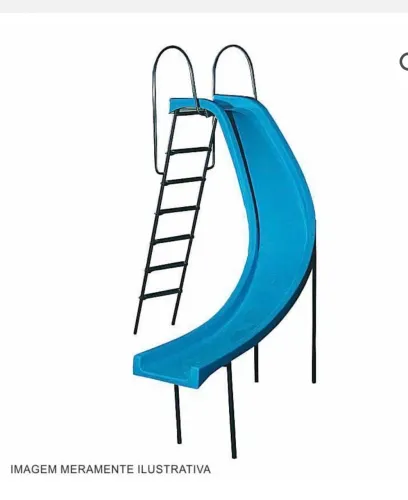 Escorregador Curvo para Piscina