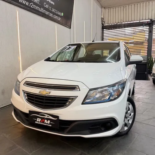 Chevrolet Onix Hatch LT 1.4 8V Flex Mec. 4P 2013