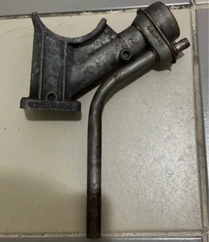 Bocal Abastecimento Óleo E Suporte Dínamo Original Fusca Kombi Brasilia Variant