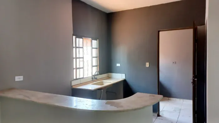 Alugo casa Bairro Tiradentes R$990,00