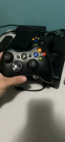Xbox 360 slim com Hd Jogos