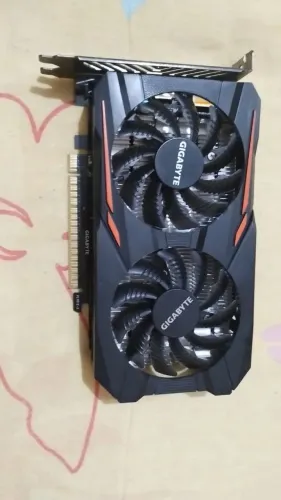 GTX 1050 2GB 