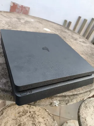 PS4 para retirar peças (leia o anúncio)