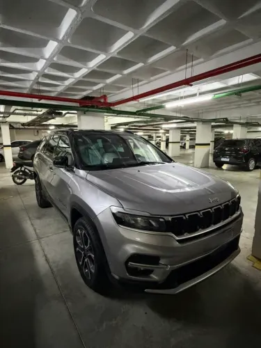 Jeep Commander Limited T270 1.3 TB Flex AUT 2022