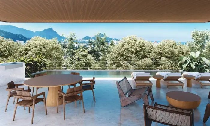 Casa de altíssimo padrão à venda no Jardim Pernambuco, Leblon, com 5 suítes e 400m²