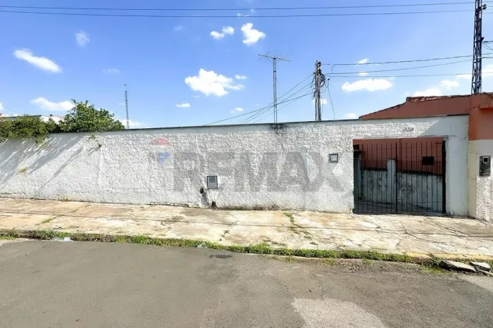 Casa Espetacular no Jardim Santo Antônio!