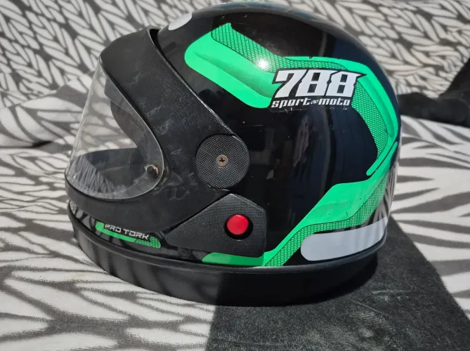 Capacetes Pro Tork 788