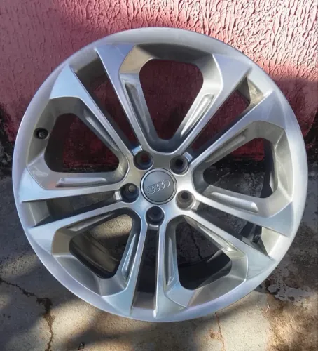 Jogo de rodas Audi aro 17