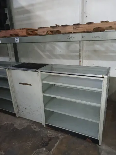 Balcão expositor