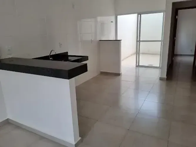 Imóvel para venda possui 70 metros quadrados com 2 quartos