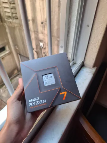 AMD RYZEN 7 7700X AM5
