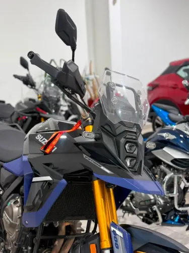 Suzuki V-strom DE 800cc