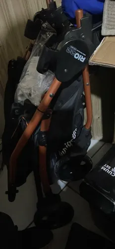 Carrinho de bebê burrigoto novo