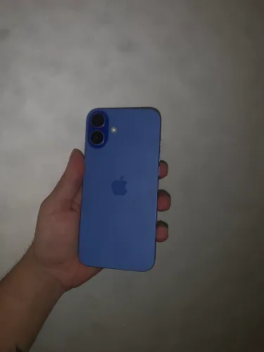 iPhone 16 Plus 128GB Azul - Troco por inferior + volta
