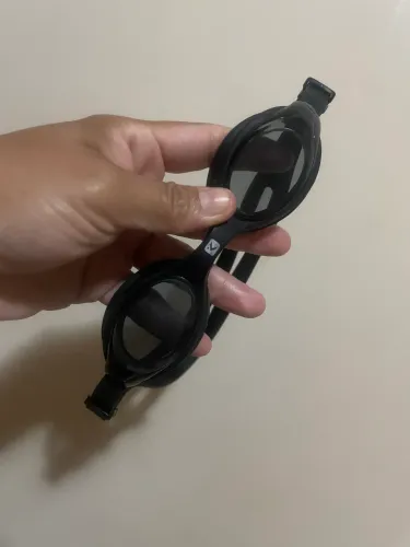 Vendo Óculos natação