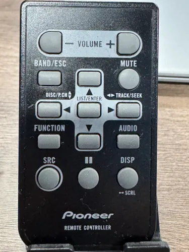 Controle novo original pioneer para som automotivo na oferta só 99,00