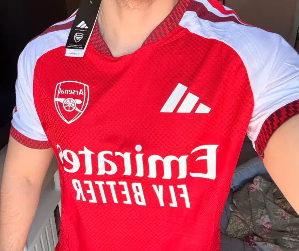 Camisa do Arsenal Home 26/27