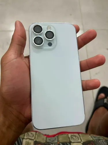 iPhone 14 pro Max muito novo