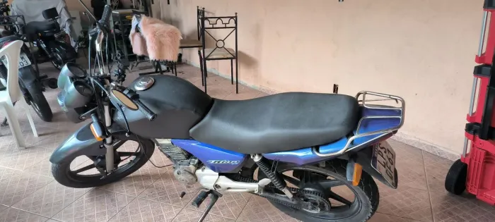? ALUGA-SE MOTO - PRONTA PARA RODAR!<br>