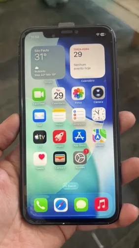IPhone 11 64 GB